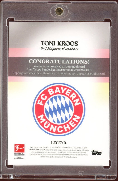 2025 - 26 Topps Bundesliga International Stars Toni Kroos Legends Auto /10 - underpaidcollectibles