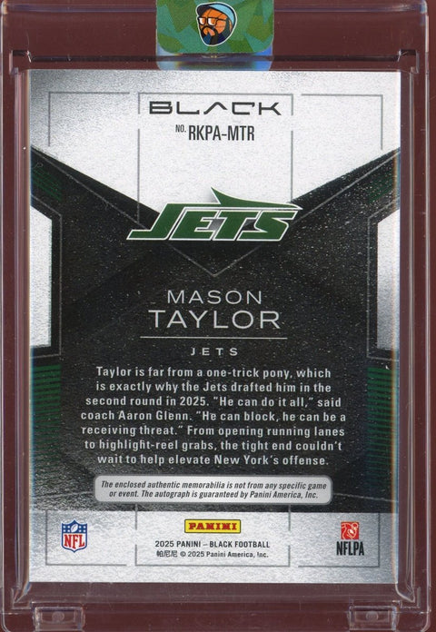 2025 Panini Black Football Mason Taylor Green Patch Auto /25 - underpaidcollectibles