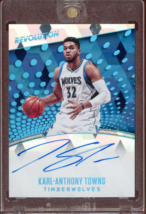 2017/18 Panini Revolution Basketball Karl-Anthony Towns Cubic Auto /50